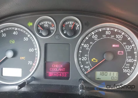 2003 Volkswagen Passat Glx z USA, uszkodzony, nr VIN WVWRH63B23E088007